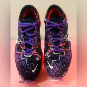 Size 7 Nike Free TR 4 Print Nordic - Hyper Grape